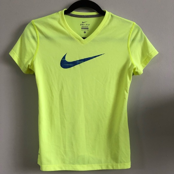 Nike Other - Girls Nike Dri- Fit Shirt - Girl Size L